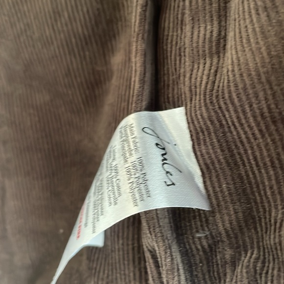 Little Joule Boys Down Puffer Vest - Picture 9 of 10